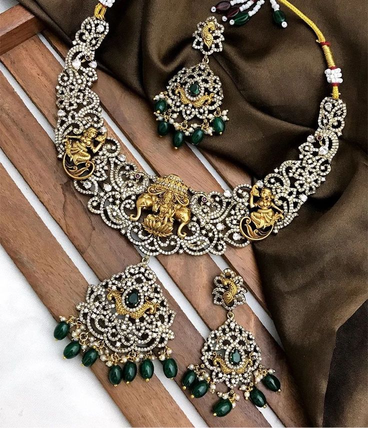 Hoysala Nakashi Necklace